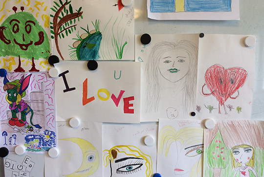 Victoria et les enfants réfugiés de Hemmet Duvan à Malmö