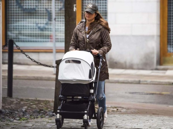 Première promenade de Leonore à Östermalm